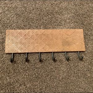 DECORATIVE WALL ART WITH HOOKS